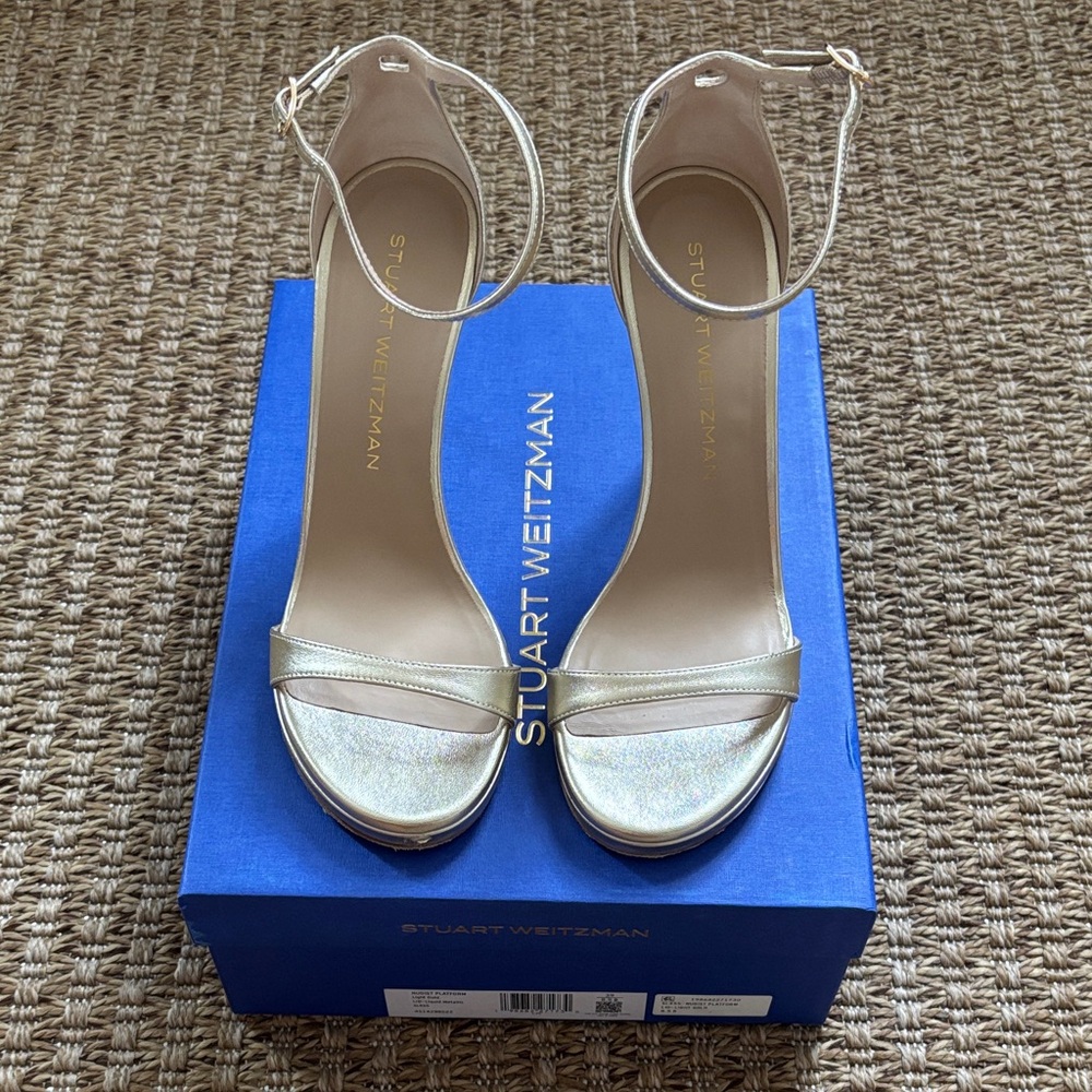 Stuart Weitzman Nudist Platform Sandal Light Gold